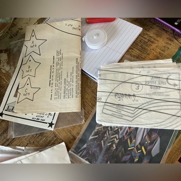 4 Vintage Patterns Clothes Never Cut! - Picture 8 of 8